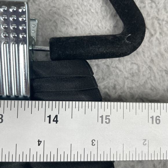 Emporio Armani Shorts Womens 6 IT 40 Pleated Tuxedo Satin Waist Dressy Italy - Picture 8 of 9